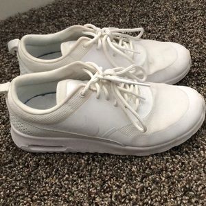 Nike women’s air max Thea